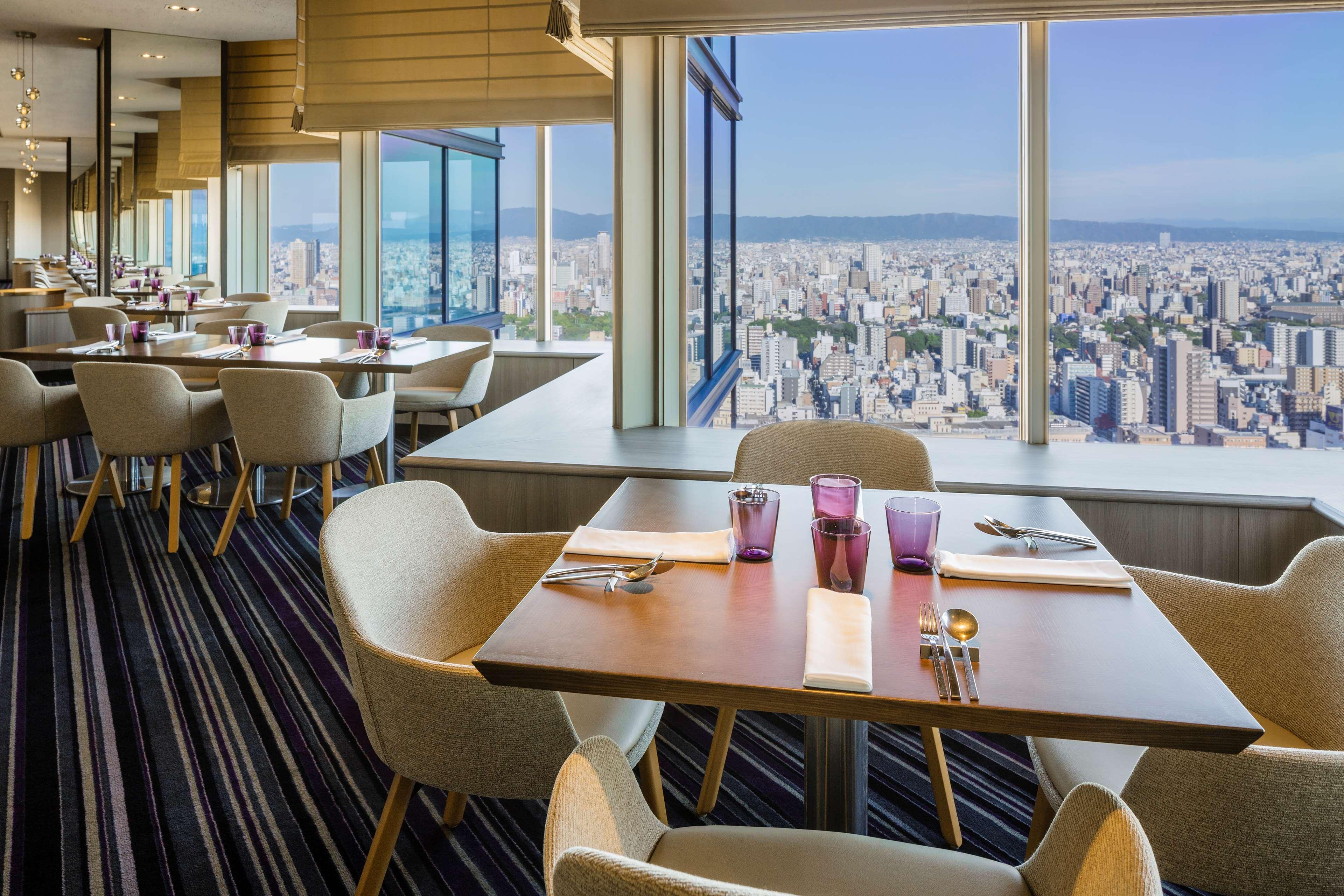 Swissotel Nankai Осака Екстериор снимка The view from the restaurant